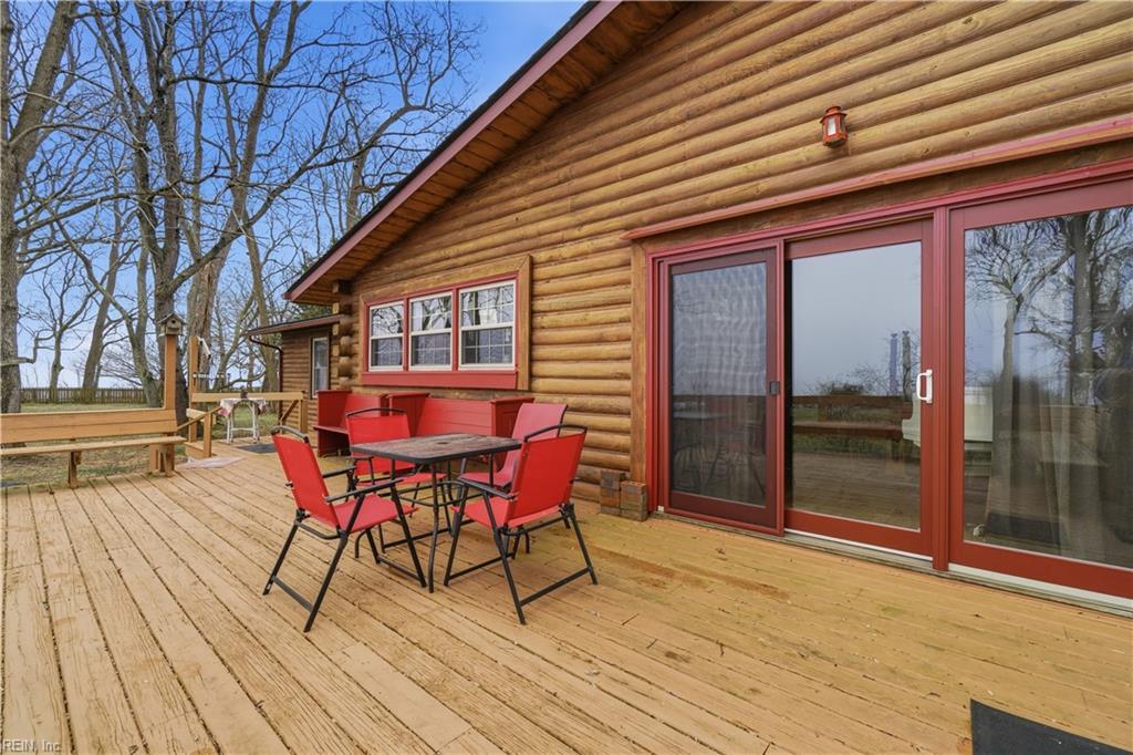 121 Meadowlark Ln Property Photo 29