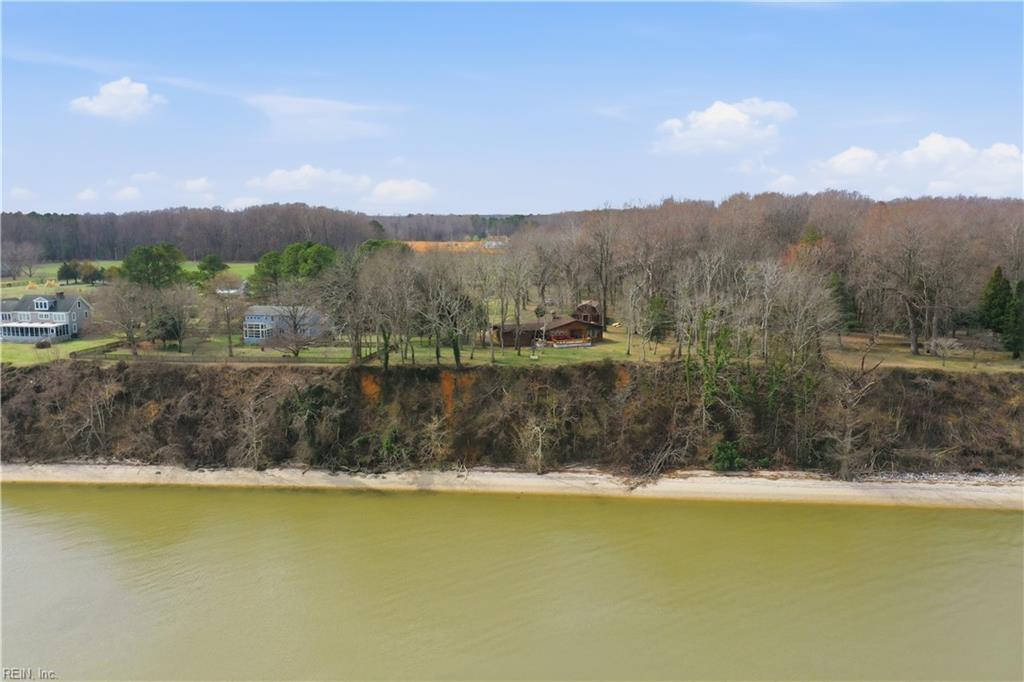 121 Meadowlark Ln Property Photo 35