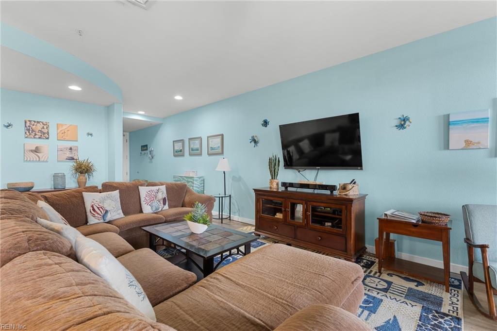 3738 Sandpiper Rd Property Photo 12