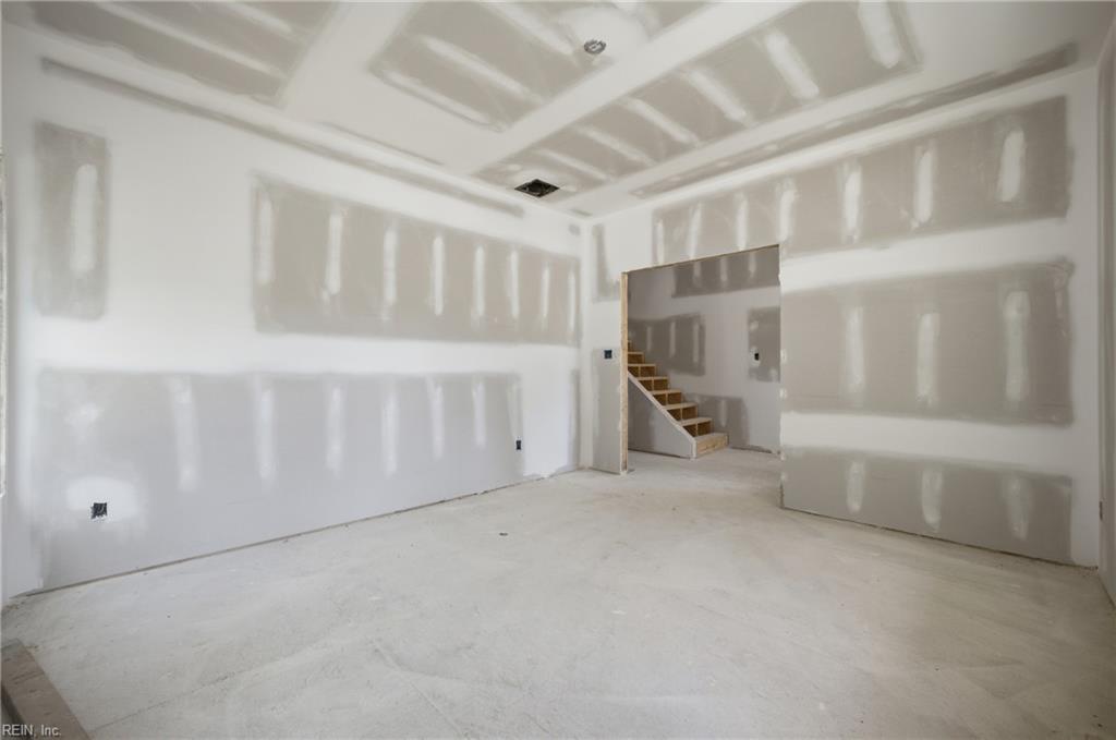 726 Ferry Landing Dr Property Photo 32