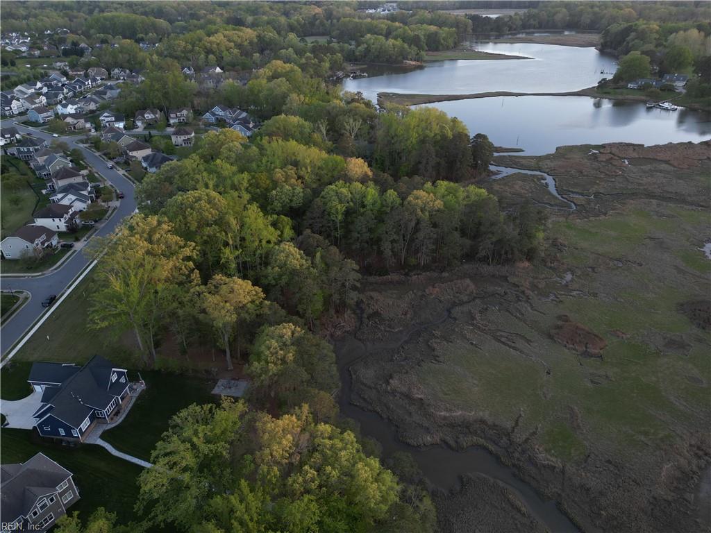 3424 Raintree Cir Property Photo 7