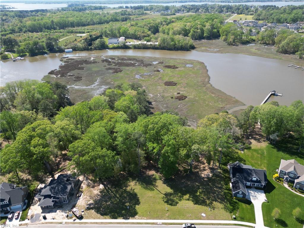 3424 Raintree Cir Property Photo 15