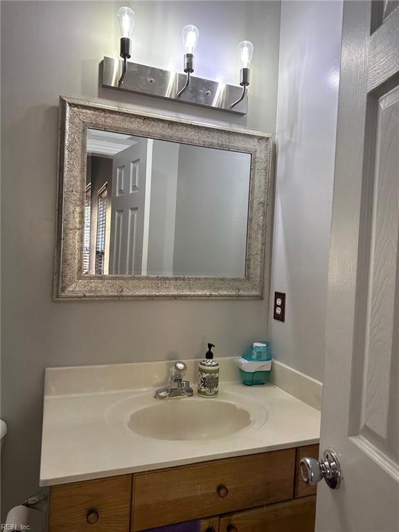488 S Birdneck Rd Property Photo 6