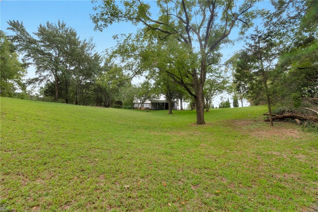 12915 General Puller Hwy Property Photo 9