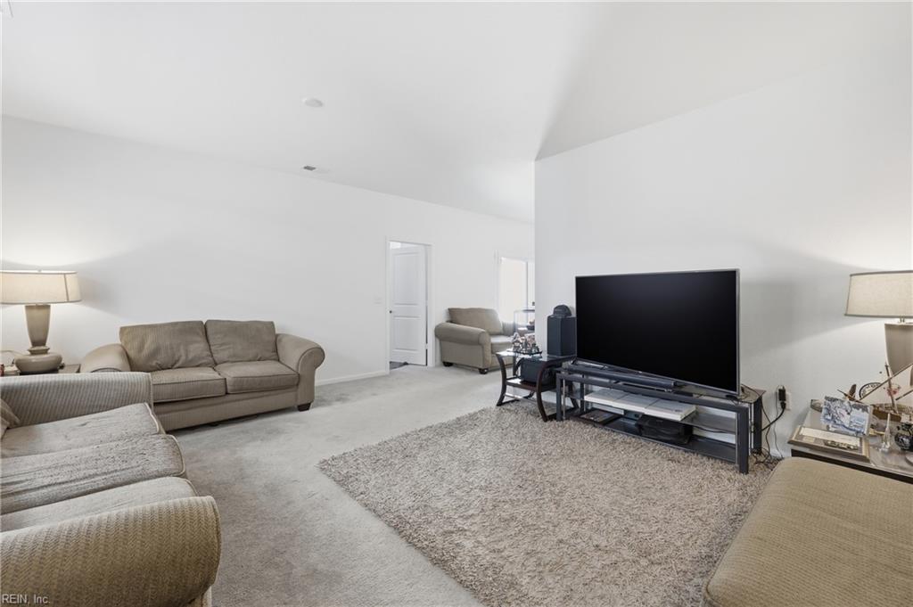 5112 Cora Anne Ln Property Photo 8