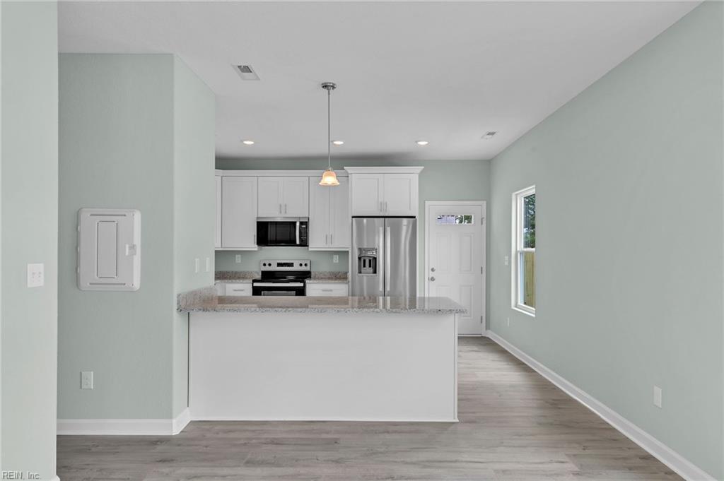 423c Elcinoca Dr Property Photo 8