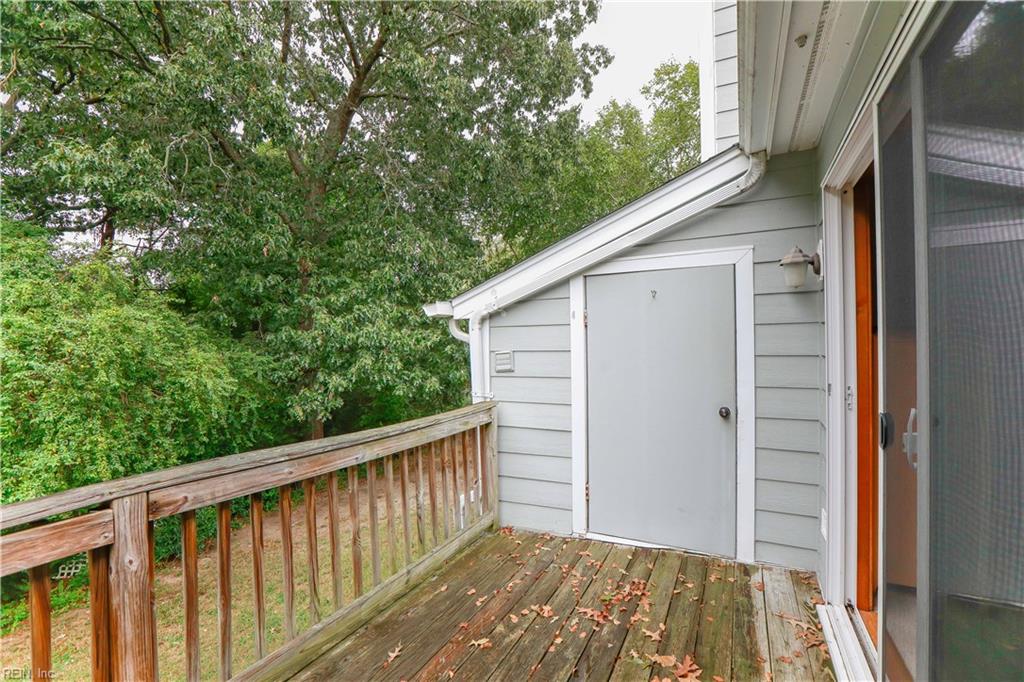 8007 Sunset Dr Property Photo 28