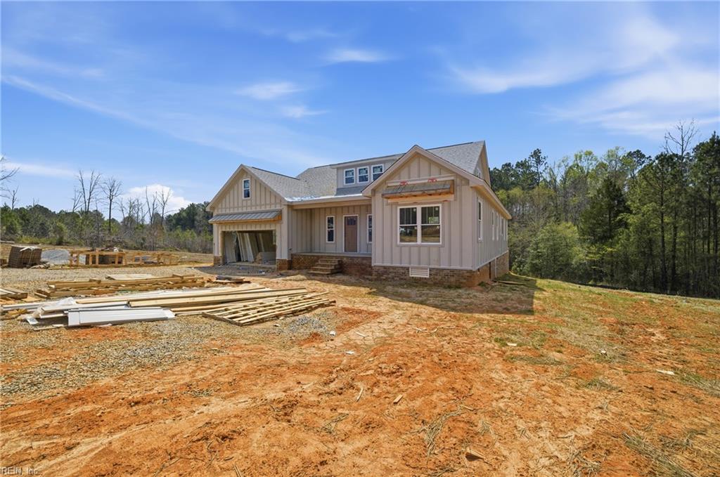 230 Ferry Landing Dr Property Photo 3