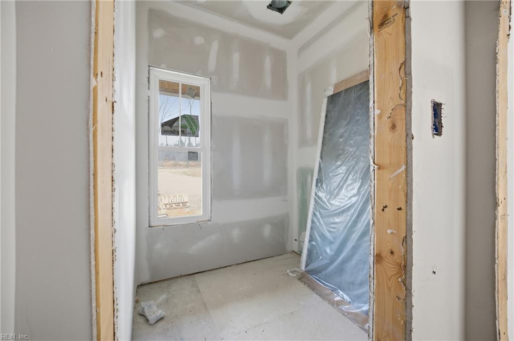 230 Ferry Landing Dr Property Photo 15