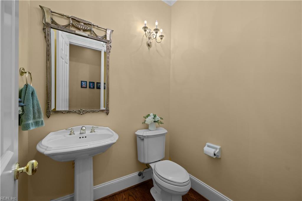 1097 Caton Dr Property Photo 18