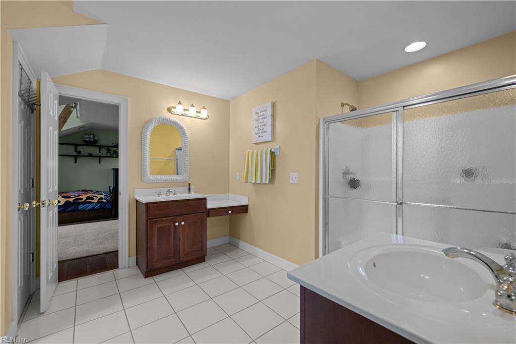 1097 Caton Dr Property Photo 39