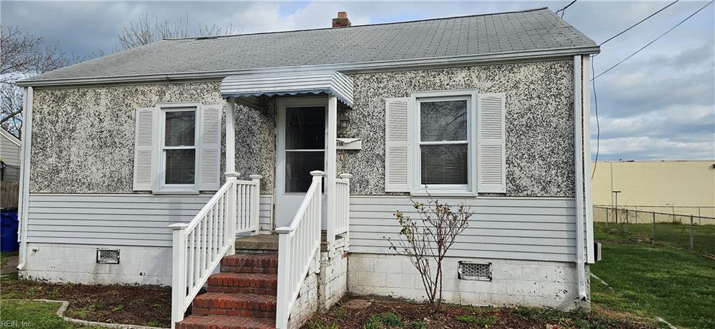 136 Greenbrier Ave Property Photo 3