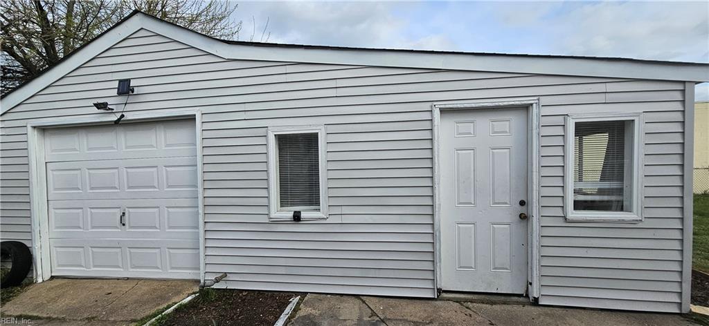 136 Greenbrier Ave Property Photo 12