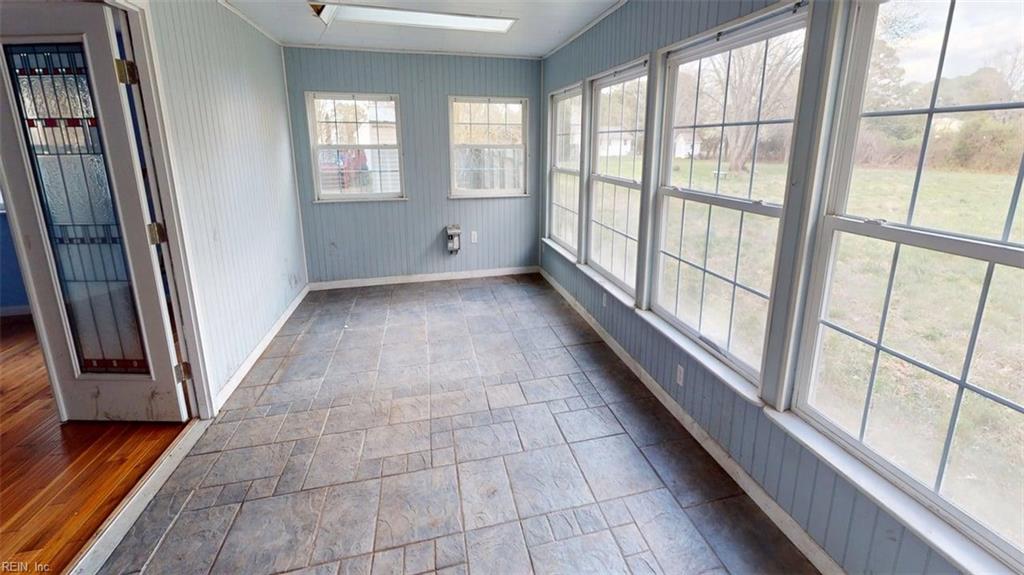 1678 Fitchetts Warf Rd Property Photo 7