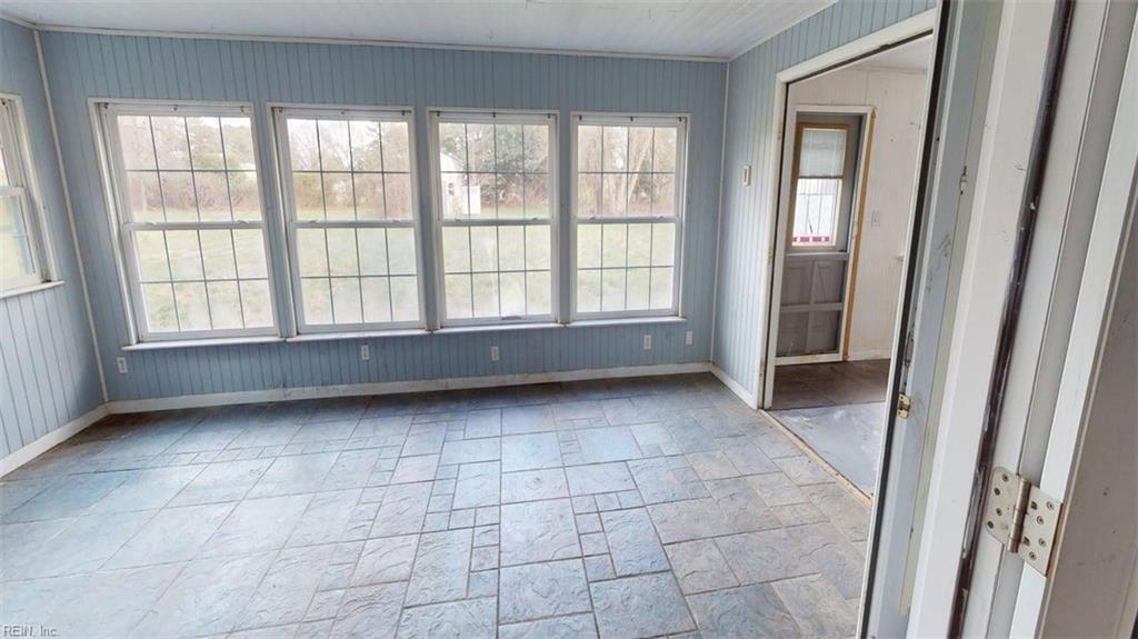1678 Fitchetts Warf Rd Property Photo 10