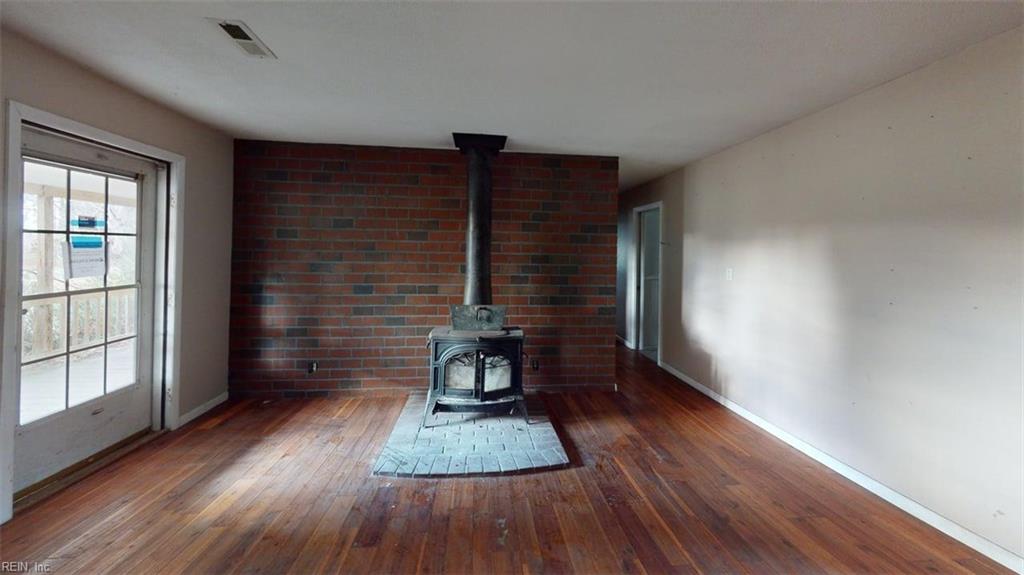 1678 Fitchetts Warf Rd Property Photo 35