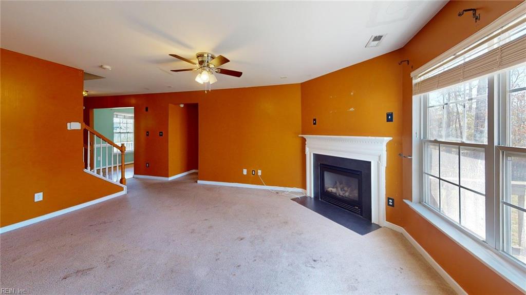 8212 Heather Ridge Ct Property Photo 3