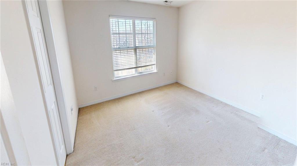 8212 Heather Ridge Ct Property Photo 18