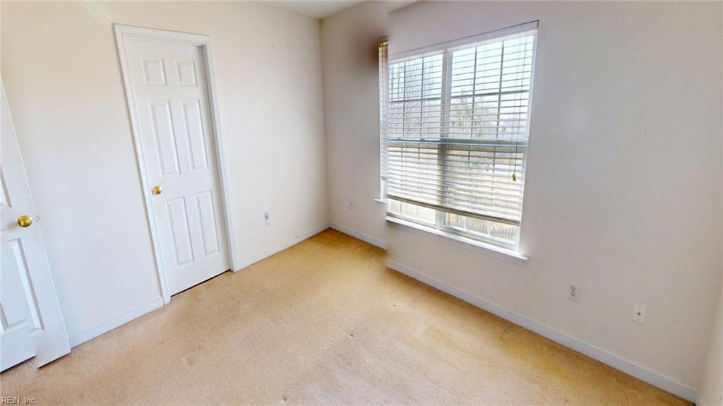 8212 Heather Ridge Ct Property Photo 20