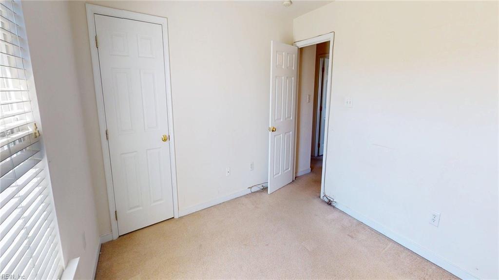 8212 Heather Ridge Ct Property Photo 25