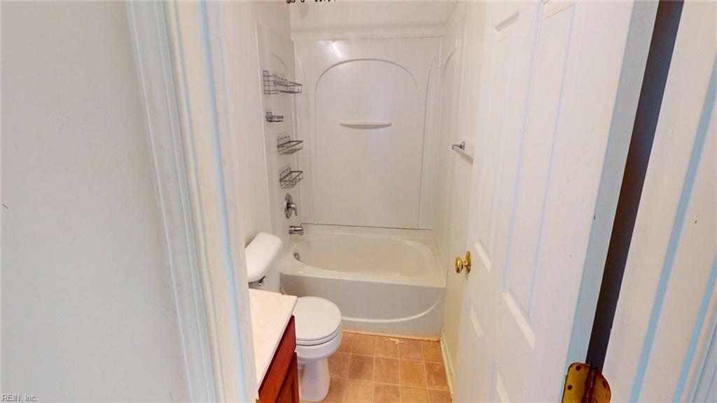 8212 Heather Ridge Ct Property Photo 26