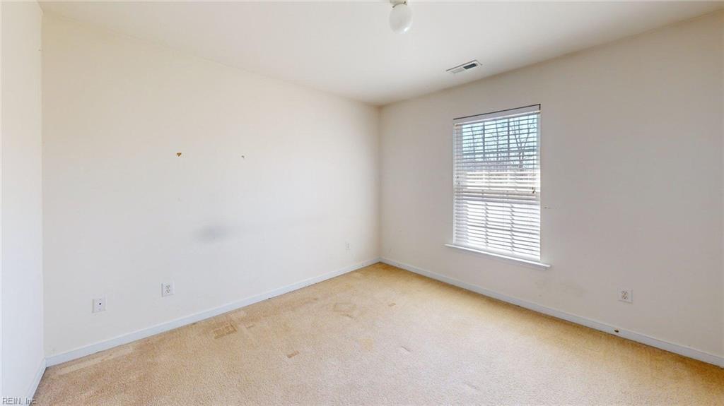 8212 Heather Ridge Ct Property Photo 31