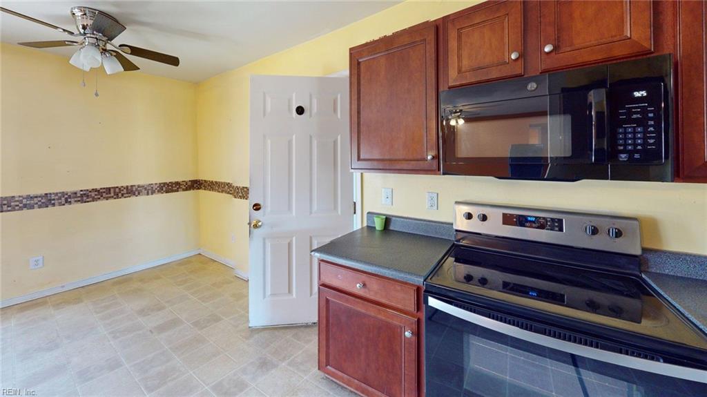 8212 Heather Ridge Ct Property Photo 40