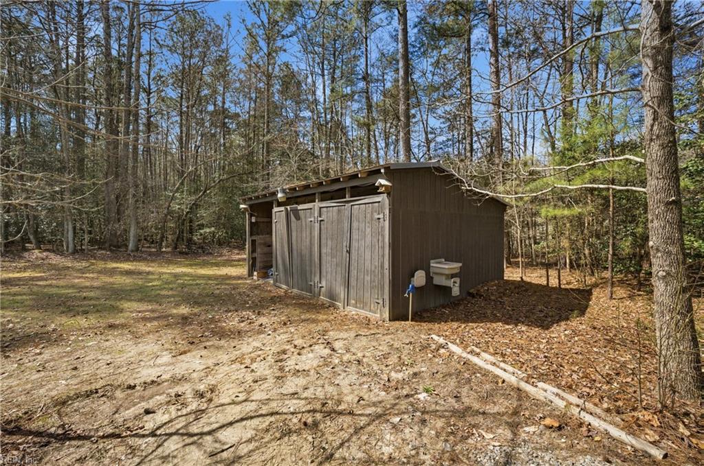 4698 Hill Trl Property Photo 30