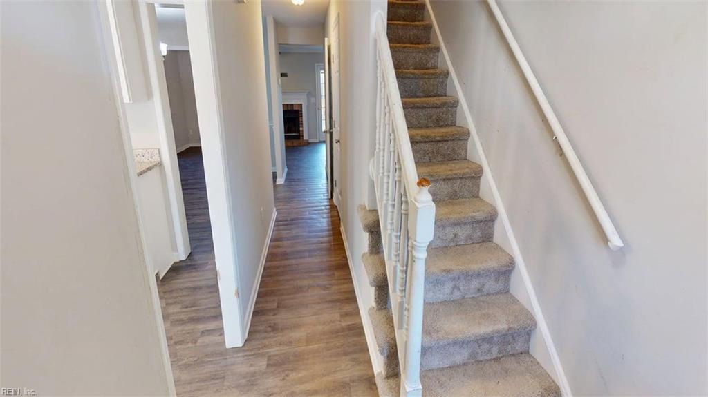 81 N Lake Loop Property Photo 2