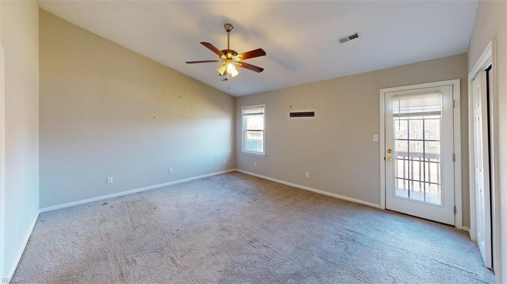 81 N Lake Loop Property Photo 32