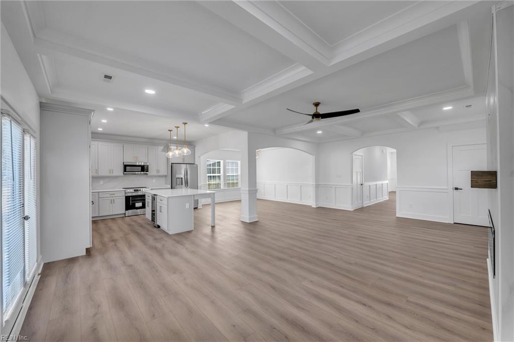 1145 29 St Property Photo 14