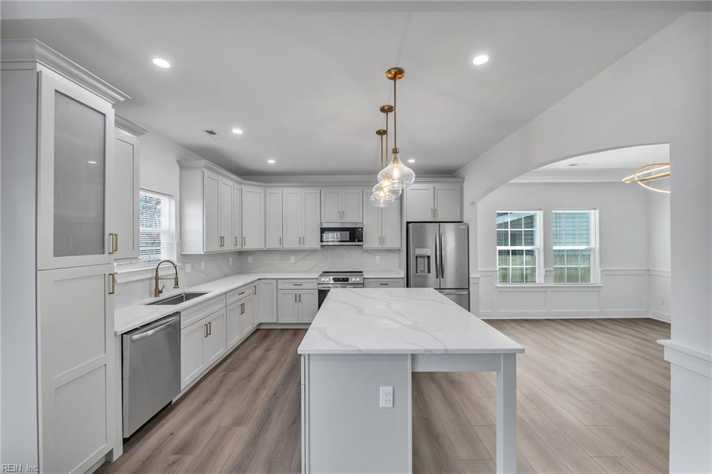 1145 29 St Property Photo 18