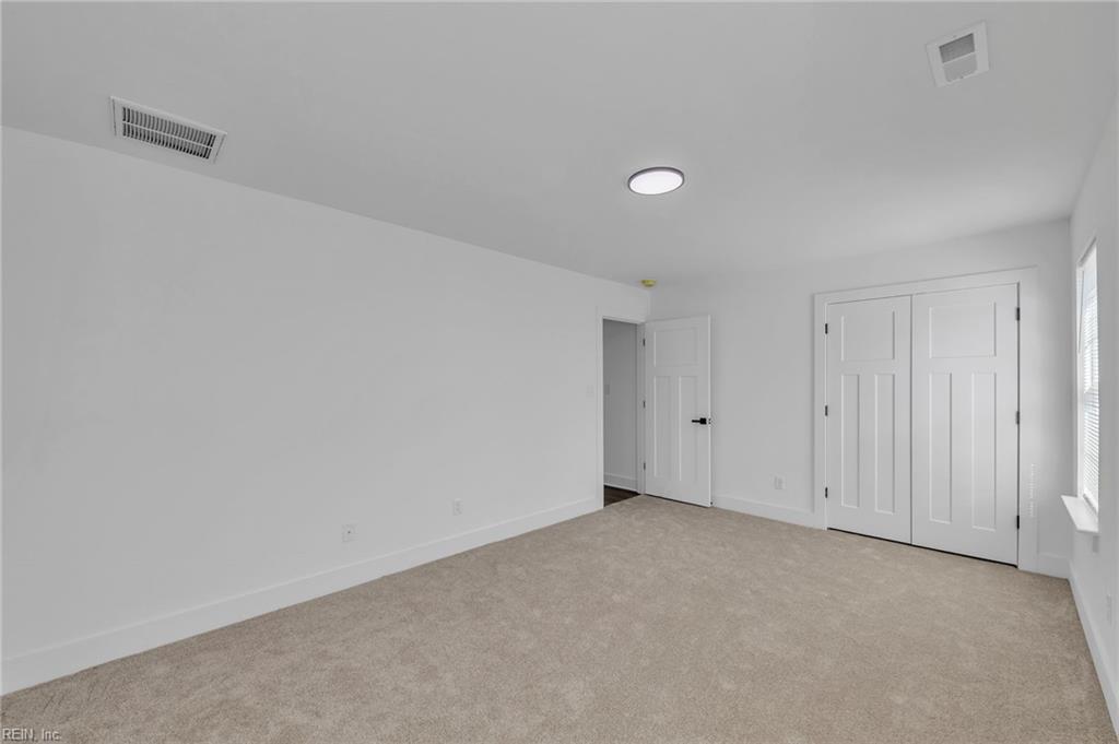 1145 29 St Property Photo 31