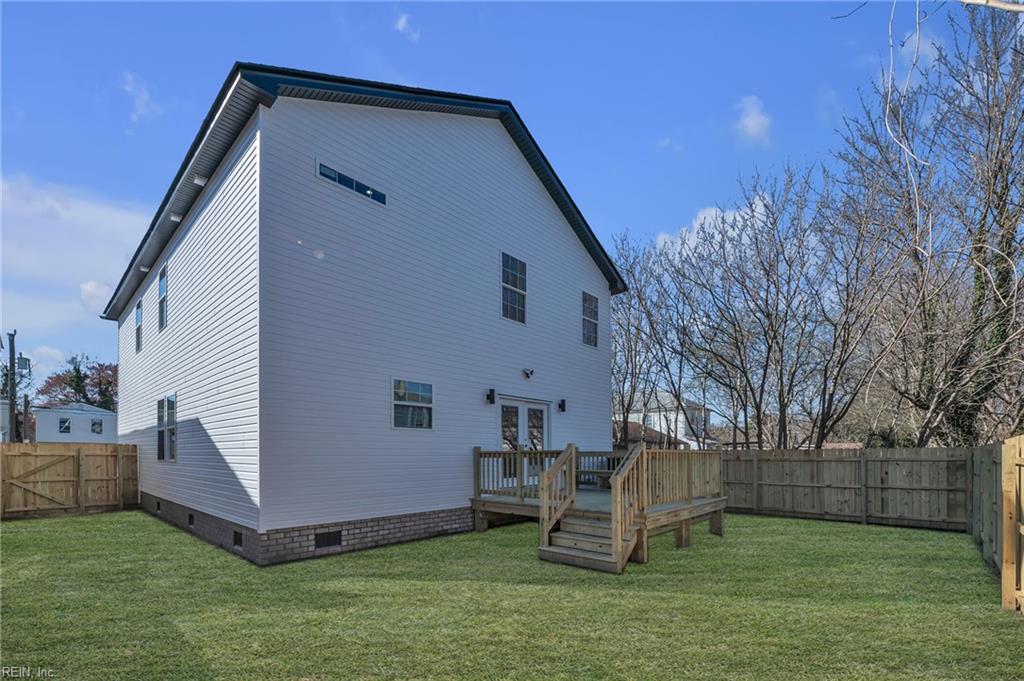 1145 29 St Property Photo 41