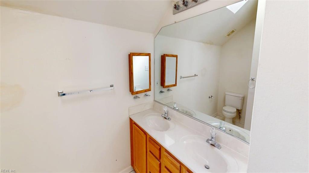 707 Indian Cedar Dr Property Photo 25