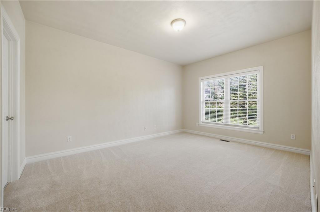 536 Thistley Ln Property Photo 16