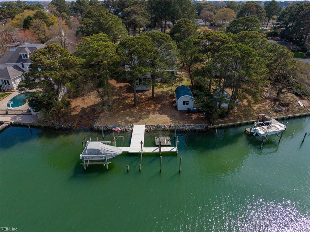 2500 Long Creek Dr Property Photo 3