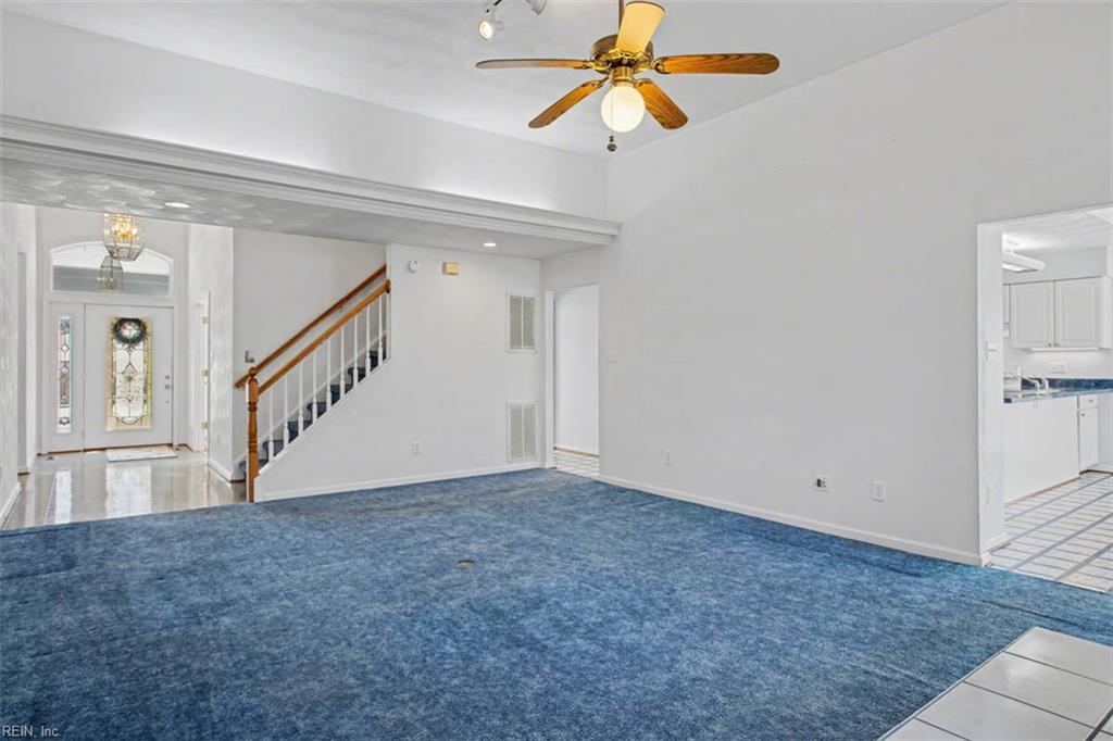 2500 Long Creek Dr Property Photo 12