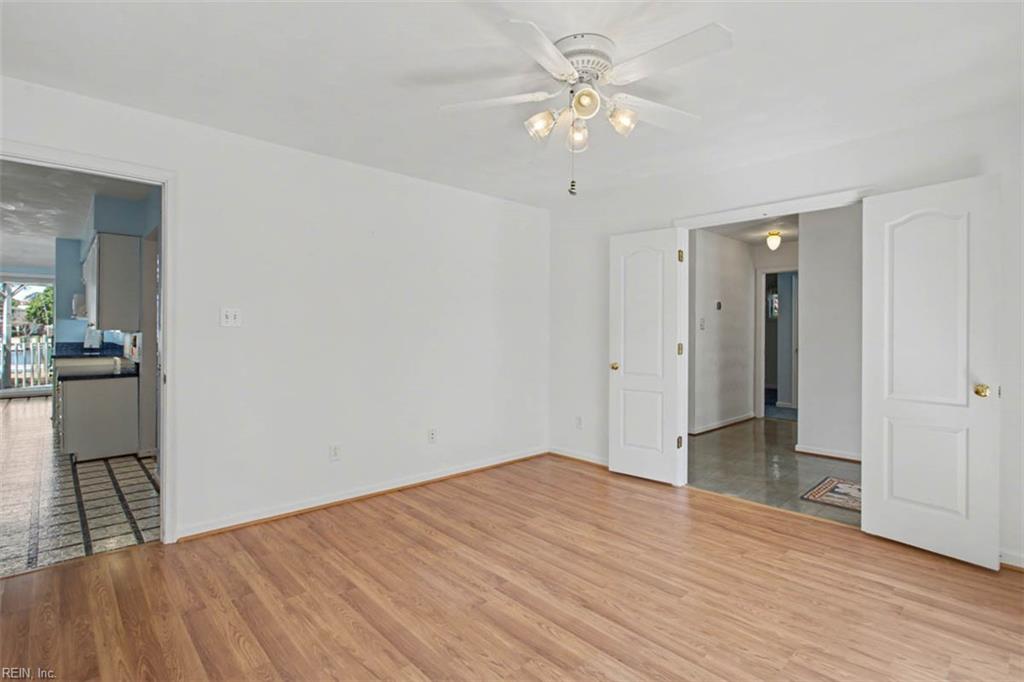 2500 Long Creek Dr Property Photo 15