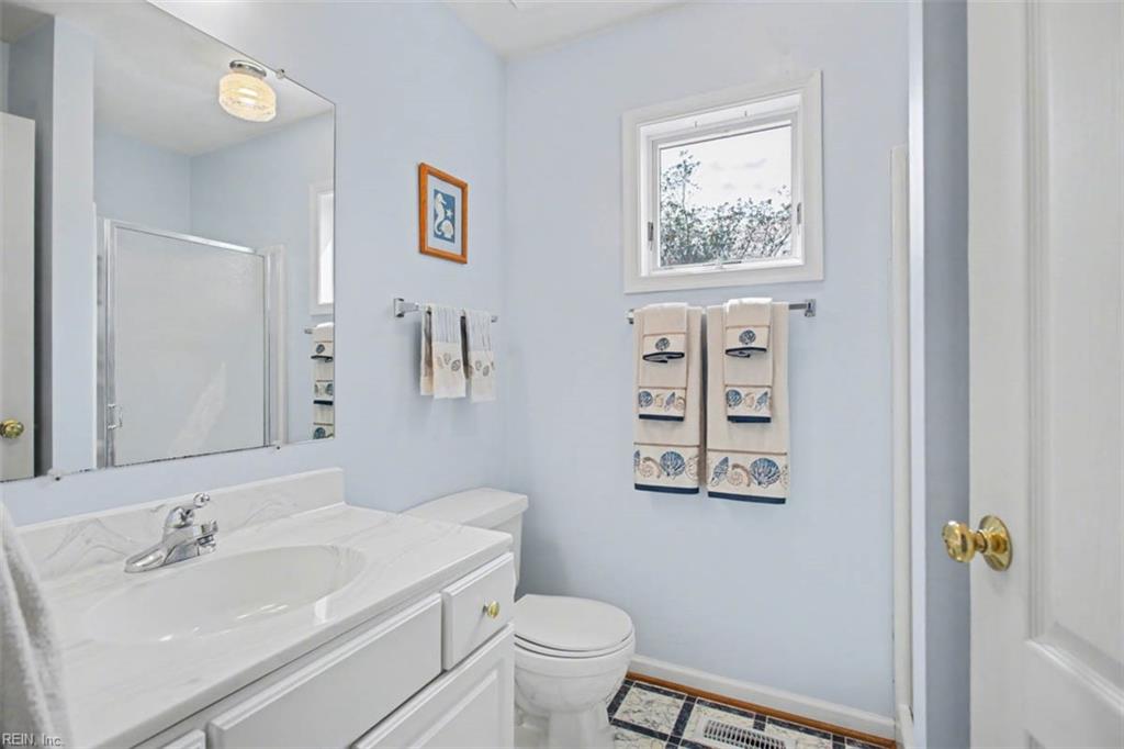 2500 Long Creek Dr Property Photo 22