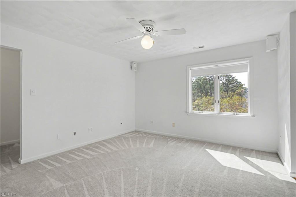 2500 Long Creek Dr Property Photo 35