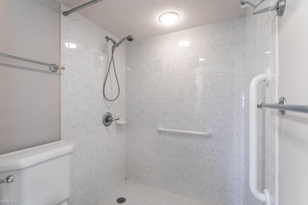 7501 River Rd Property Photo 11
