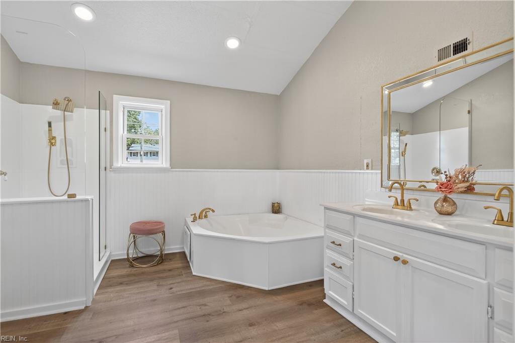 5480 Bayberry Dr Property Photo 16
