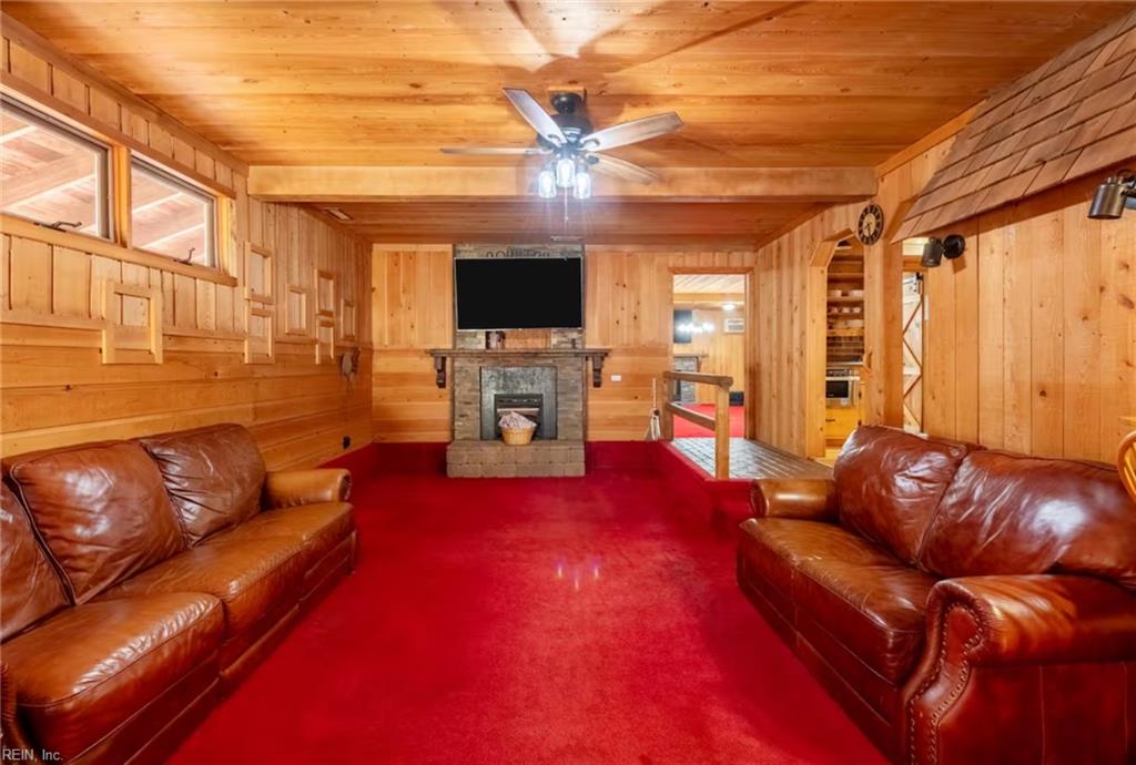 1058 Pine Log Rd Property Photo 8