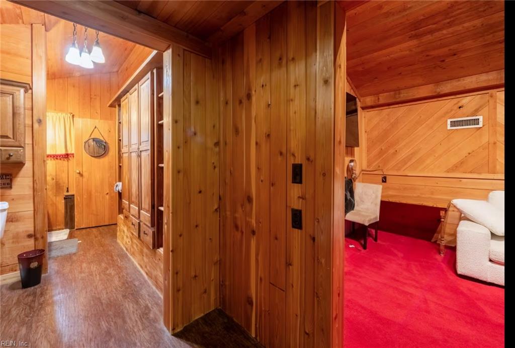 1058 Pine Log Rd Property Photo 21