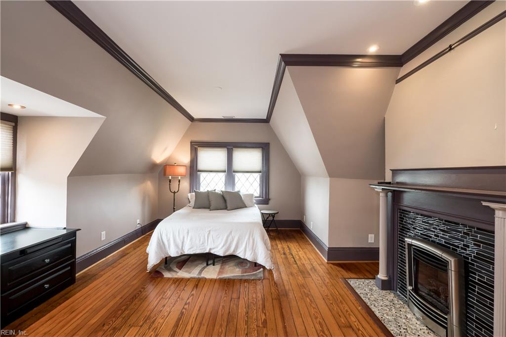 406 Mowbray Arch Property Photo 43