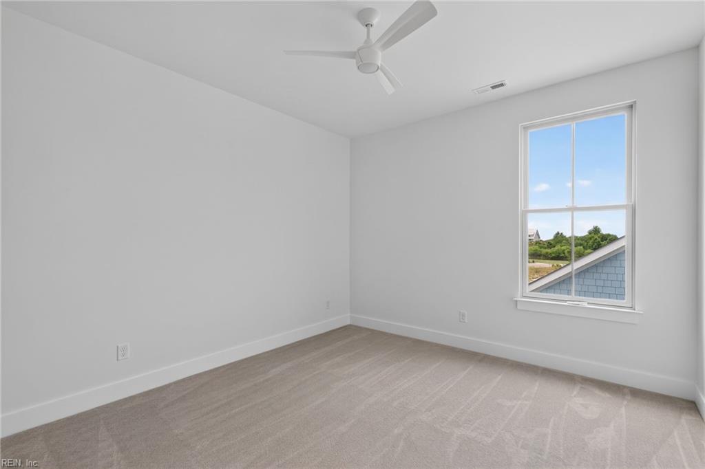 109 Golden Bear Cir Property Photo 29