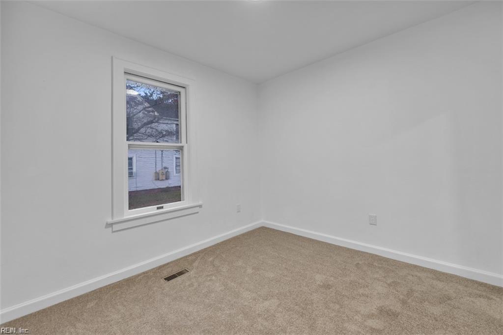 416 Maryland Ave Property Photo 15