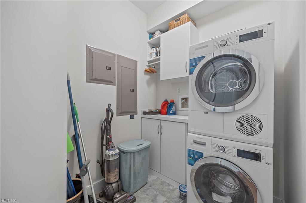 4545 Commerce St Property Photo 36