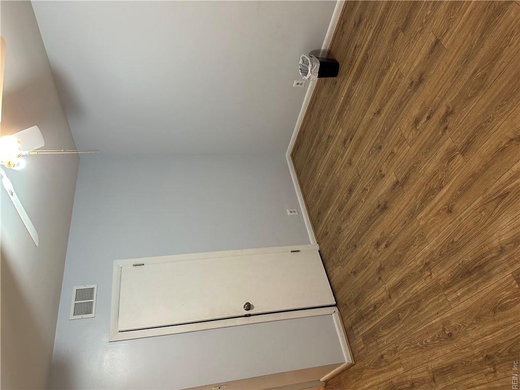 89 Snug Harbor Dr Property Photo 3